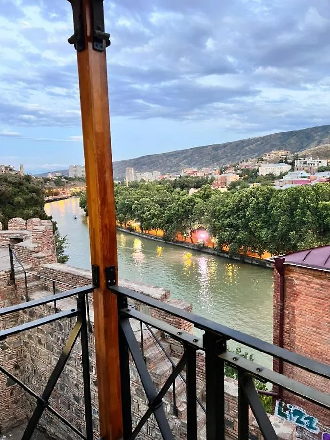 Boutique Hotel Tbili Metekhi Tbilisi 4*,